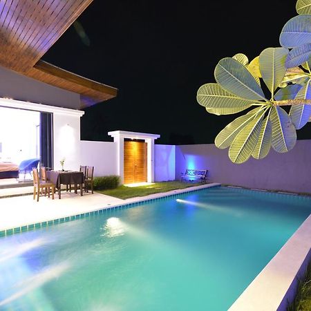 Rocking Chair Pool Villa Chaweng Plajı Oda fotoğraf